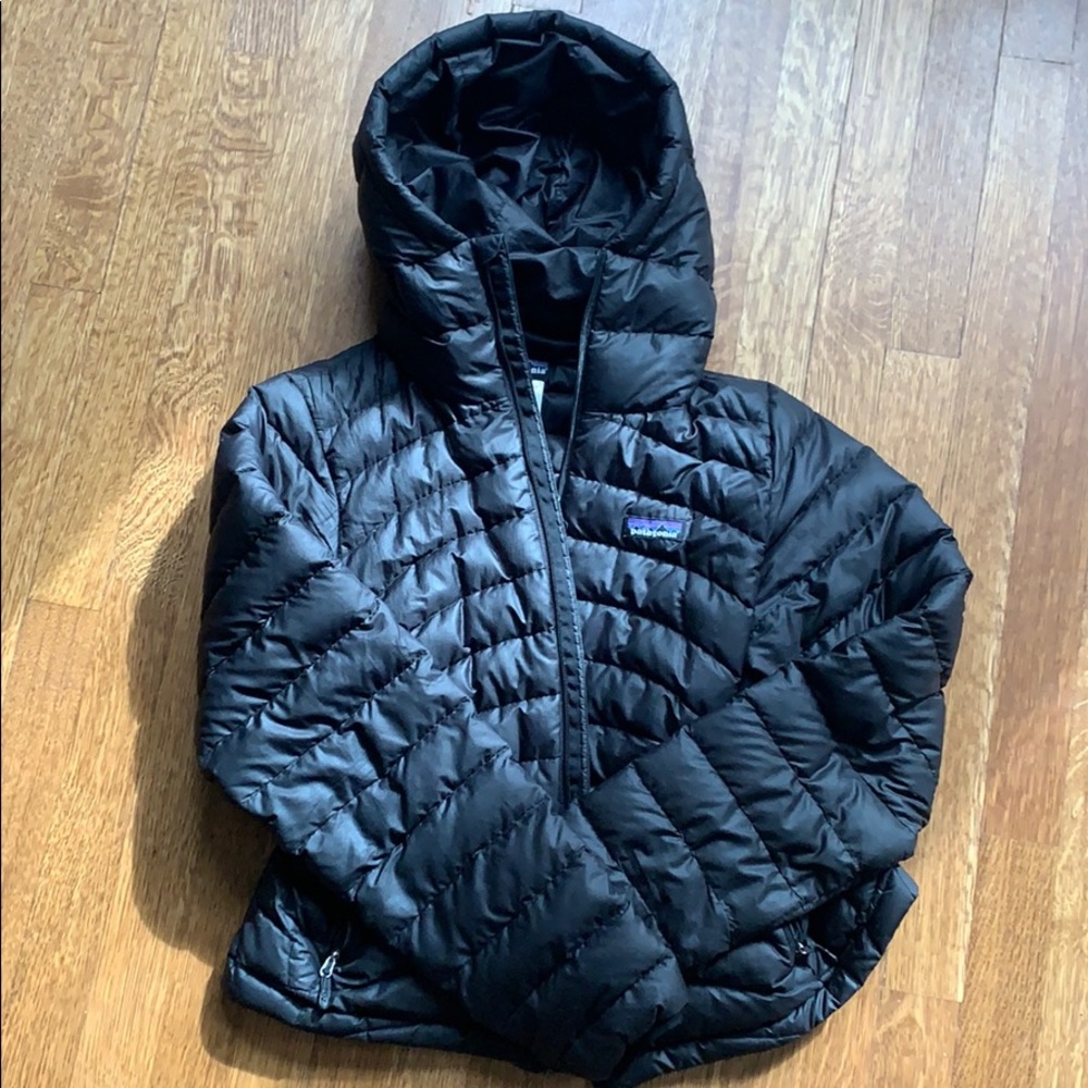 Patagonia Hooded Down Coat